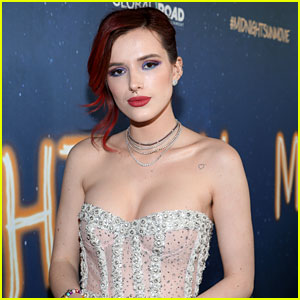Bella Thorne Protests Family Separation Policy at Texas Border