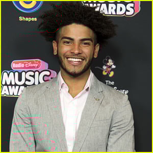 Who Is RDMAs 2018 Hero for Change Award Winner Carlos Polanco? Meet Him Here!