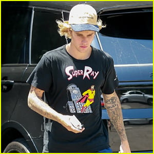 Justin Bieber Hands Money to a Homeless Man While Out to Lunch in LA ...