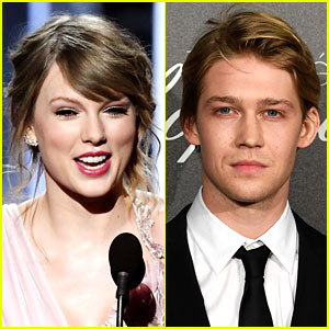 Taylor Swift Vacations with Joe Alwyn in Turks & Caicos | Fourth of