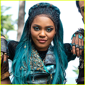 China Mcclain Having Sex - China McClain Photos, News, Videos and Gallery | Just Jared Jr. | Page 7