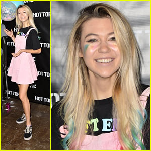 Jessie Paege Hosts Meet & Greet Event To Celebrate New Hot Topic Collection