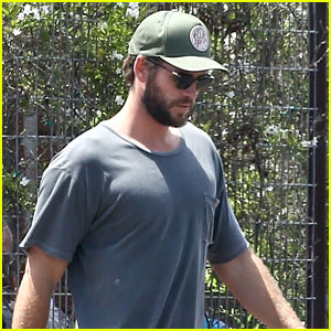 Liam Hemsworth Once Threw a Knife at Older Brother Chris