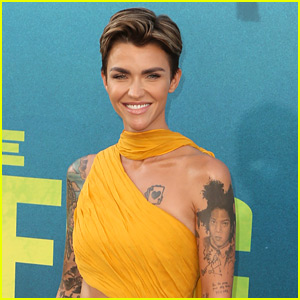 The CW Casts Ruby Rose as Batwoman For Upcoming Crossover Event