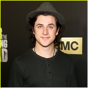 David Henrie Faces Three Charges After Bringing Gun to Airport | David ...