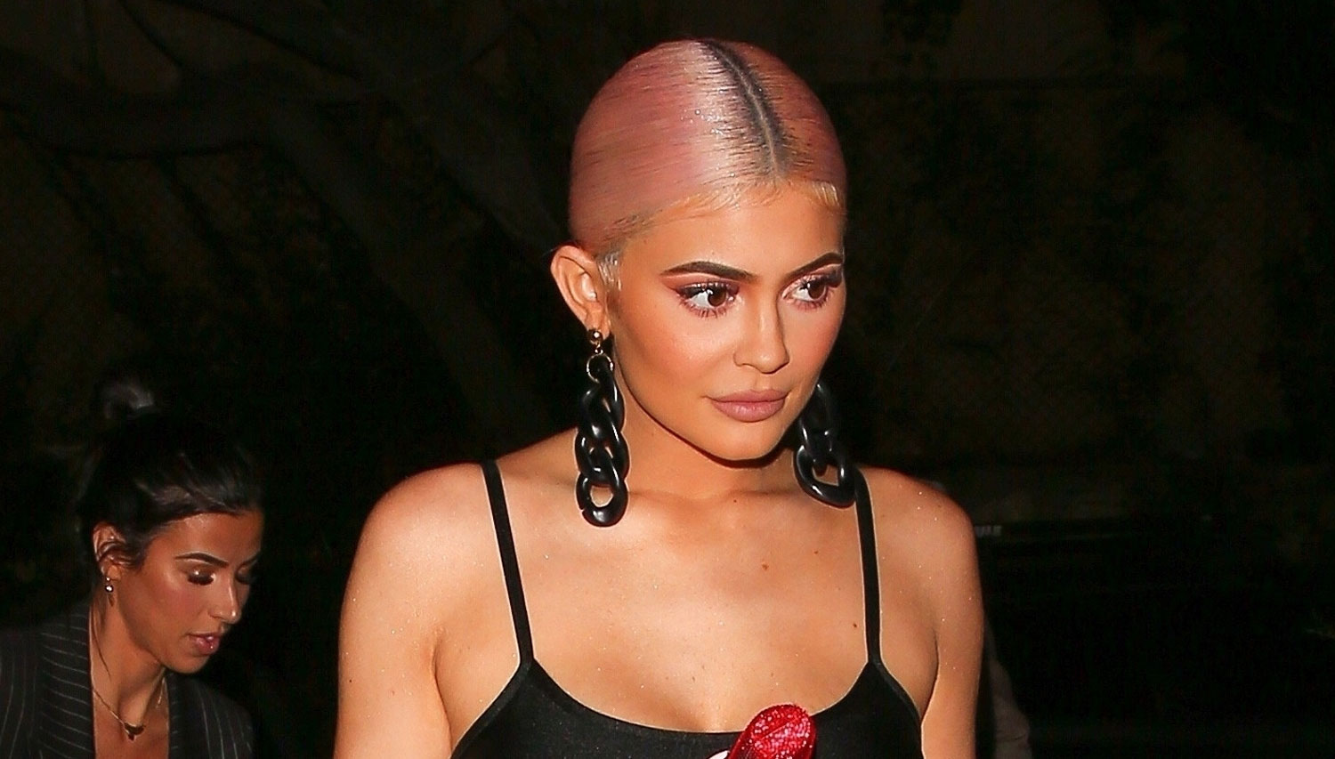 Kylie Jenner's Lipstick-Shaped Clutch is So Cute – See the Pics!, Kendall  Jenner, Kylie Jenner