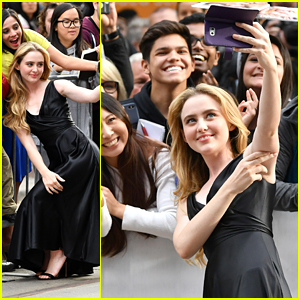 Kathryn Newton Takes The Best Pics with Fans at TIFF!