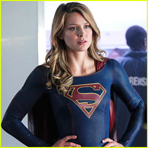 Supergirl Debuts Powerful Season 4 Poster & Season Premiere Pics