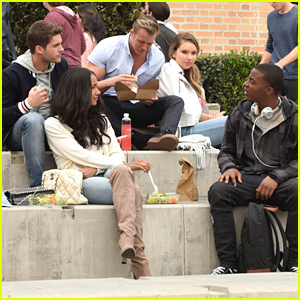 Daniel Ezra, Cody Christian & Samantha Logan's New Show 'All American' Premieres Tonight!