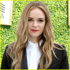 Danielle Panabaker Dishes On Why Now Was The Right Time To Direct on 'The Flash'