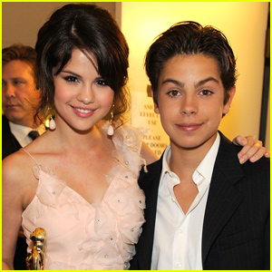 Jake T. Austin Sends Love to Selena Gomez Amid Health Struggles
