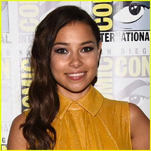 Jessica Parker Kennedy Opens Up More About Nora West-Allen's Relationship With Her Parents on 'The Flash'
