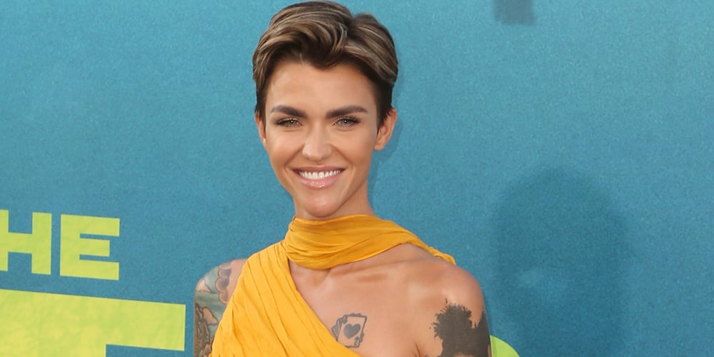 The CW Unveils First Look at Ruby Rose as Batwoman for Arrowverse ...