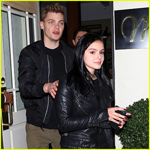 Ariel Winter Would've 'Ninja'd' Her Way To Meet This Other Celeb While in NYC