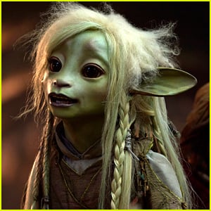 Netflix Reveals Voice Cast & First Images From 'The Dark Crystal' Series!