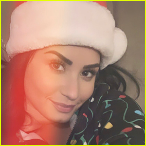 Demi Lovato Is Glowing in Christmas Day Selfies!