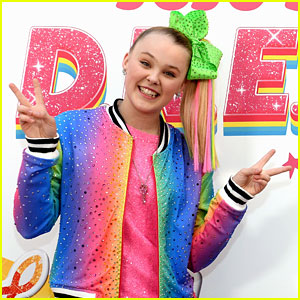 JoJo Siwa Clears Things Up After Her Twitter Got Hacked!