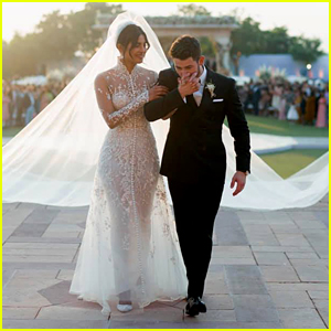 Priyanka Chopra & Nick Jonas Make Perfect Bride & Groom in Wedding Pics!