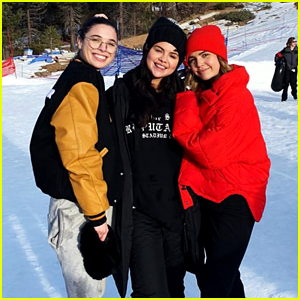 Wizards' Selena Gomez & Bailee Madison Reunite for a Snow Day!