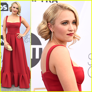 Emily Osment Makes Our Jaws Drop At SAG Awards 2019
