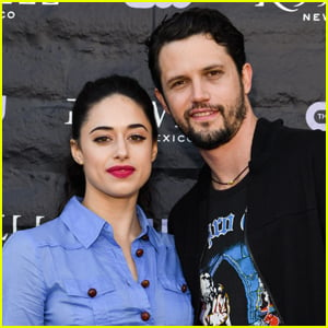 Jeanine Mason & Nathan Parsons Buddy Up at 'Roswell, New Mexico' Premiere!