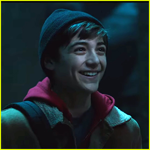 Asher Angel Turns Into Shazam! In Brand New Trailer – Watch Here ...