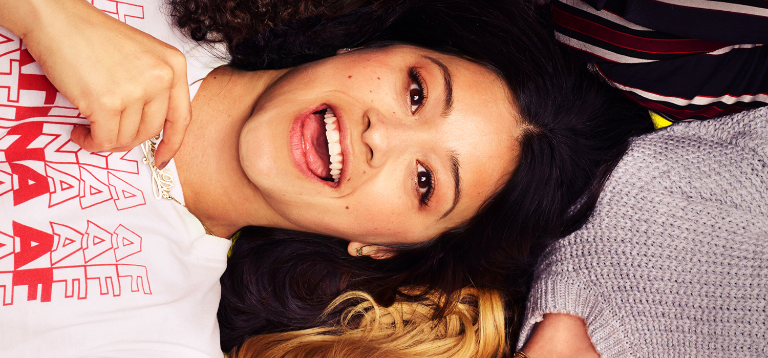 Gina Rodriguez & Brittany Snow Star in First ‘Someone Great’ Trailer