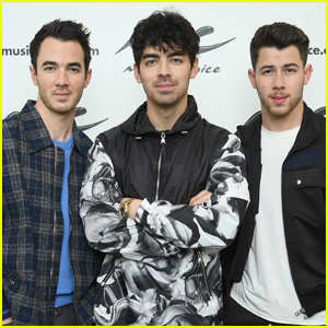Jonas Brothers Perform Special Concert in Atlanta - Watch Now!