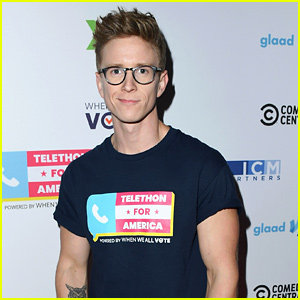 YouTuber Tyler Oakley Was 'Declared a Threat to Airport Property'
