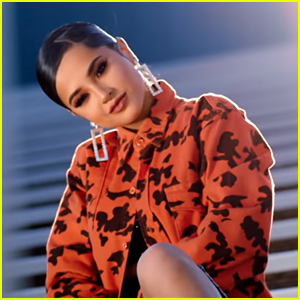 https://cdn.justjaredjr.com/wp-content/uploads/headlines/2019/04/becky-g-drops-glg-video.jpg