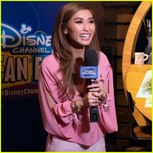 Brenda Song Premieres 'Amphibia' at Disney Channel Fan Fest!