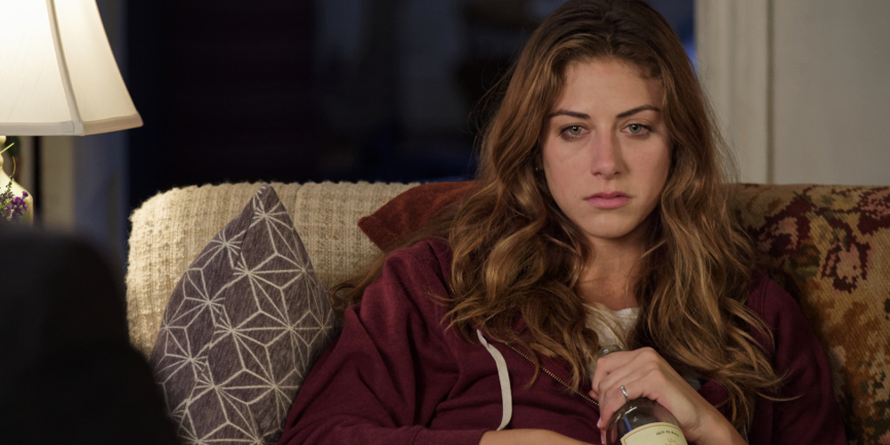 Watch Two Sneak Peeks From CW’s New Show ‘In The Dark’ | In The Dark