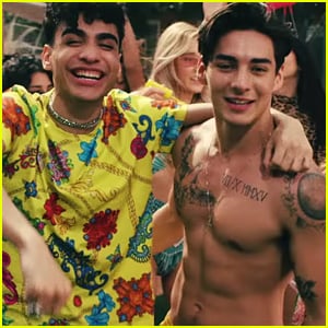 In Real Life Throws a Pool Party in 'Crazy AF' Music Video - Watch Now!
