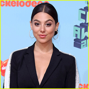 Kira Kosarin Teases Fans About These Songs Featured on Her Debut Album ...