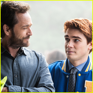 Here's What Luke Perry's Final Scene as Fred Andrews Was About on 'Riverdale'