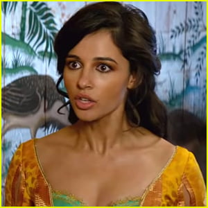 Princess Jasmine Gets Charmed By Aladdin in New TV Spot For 'Aladdin' Live Action Movie