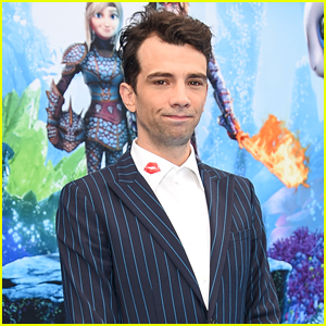 'How to Train Your Dragon' Star Jay Baruchel Shares 10 Fun Facts About Himself!