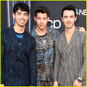 Joe Jonas Wedding Ring Pop Wrapper for Sale on  By Elvis