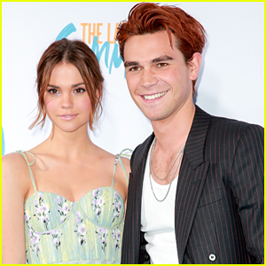 KJ Apa & Maia Mitchell Are Both Convinced Phoebe & Griffin End Up Together in 'The Last Summer'