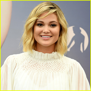 Olivia Holt Takes the 2000s Song Lyric Challenge!