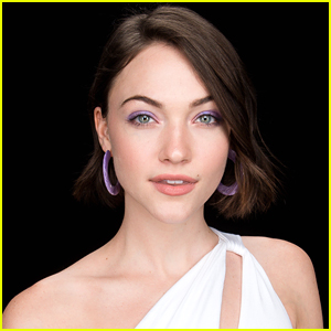 Violett Beane Stunned With This Lilac Beauty Look - Here's How You Can Steal It!