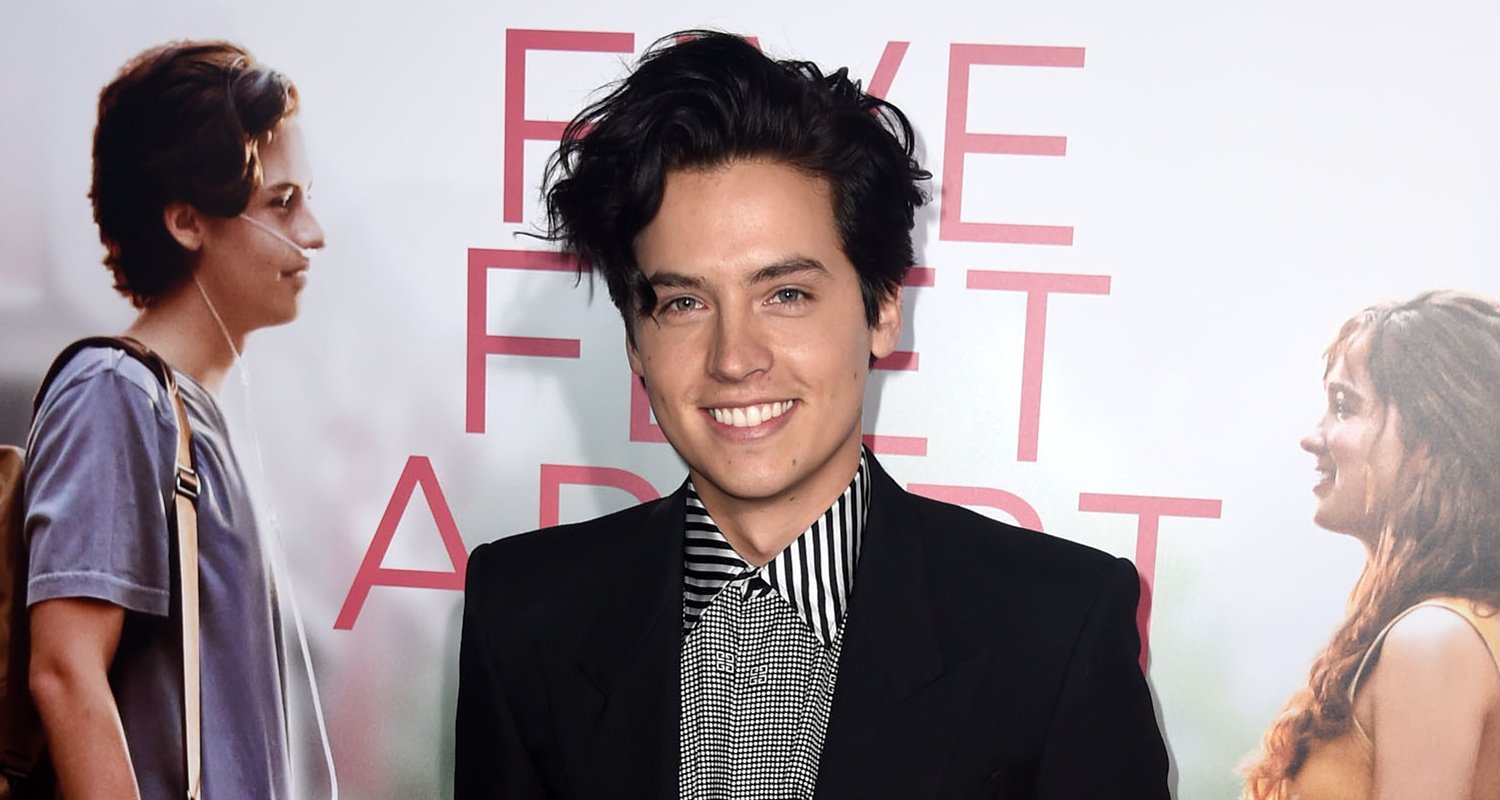 <b>Cole</b> <b>Sprouse</b> Picks His Favorite &apos;Friends&apos; Episode! 