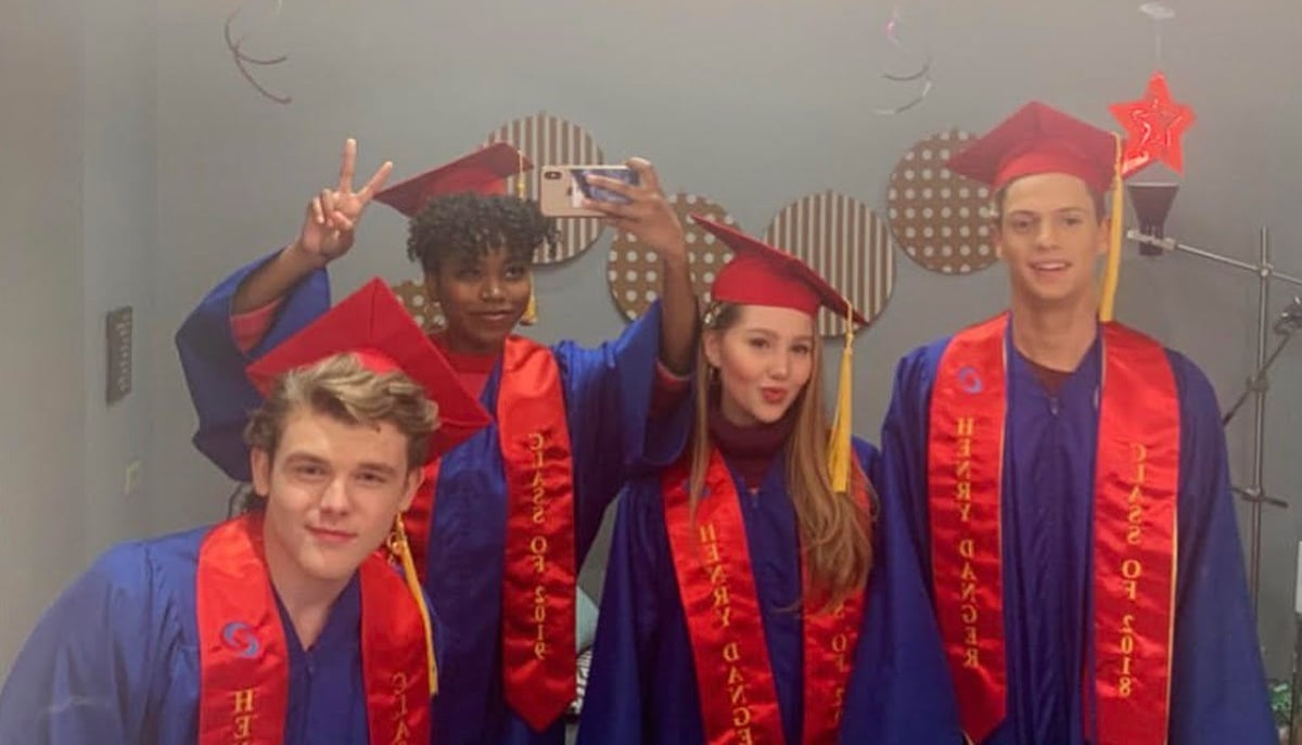 ‘Henry Danger’ Cast Graduate Home School Together On Set