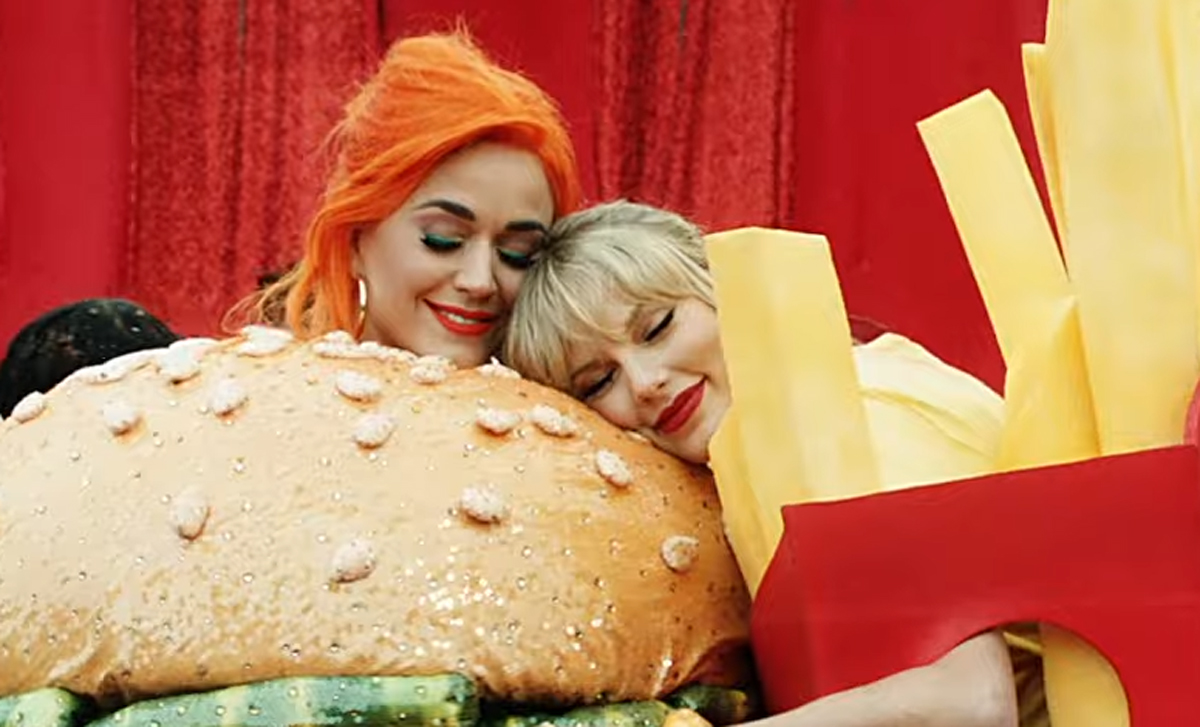 Taylor Swift And Katy Perry Hug In ‘you Need To Calm Down’ Music Video Katy Perry Taylor Swift