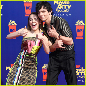 Ross Lynch & Kiernan Shipka Get Silly at the MTV Movie & TV Awards 2019!