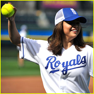 Selena Gomez Gushes Over Olivia Wilde's 'Booksmart' Movie at Big Slick Ten Event