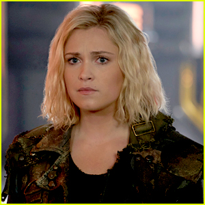 Clarke Finds Someone She Hasn't Seen in A Few Hundred Years on 'The 100' Tonight