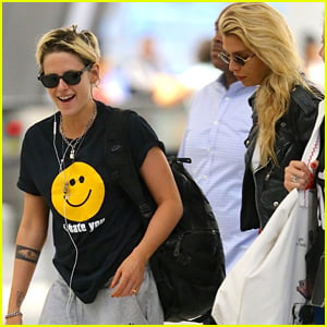 Kristen Stewart Grabs Flight Out of NYC With Stella Maxwell | Kristen