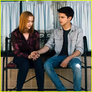 McKenna Seeks Out Violet's Help in 'Light as a Feather' Season 2 Trailer – Watch Now! | Hulu, as a Feather, Television | Just Jared Jr.