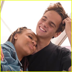 Nia Sioux & Jake Clark Hit The Pier For 'First Date Kinda Nervous' Music Video - Watch Now!